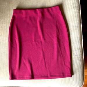 Basic maroon midi skirt